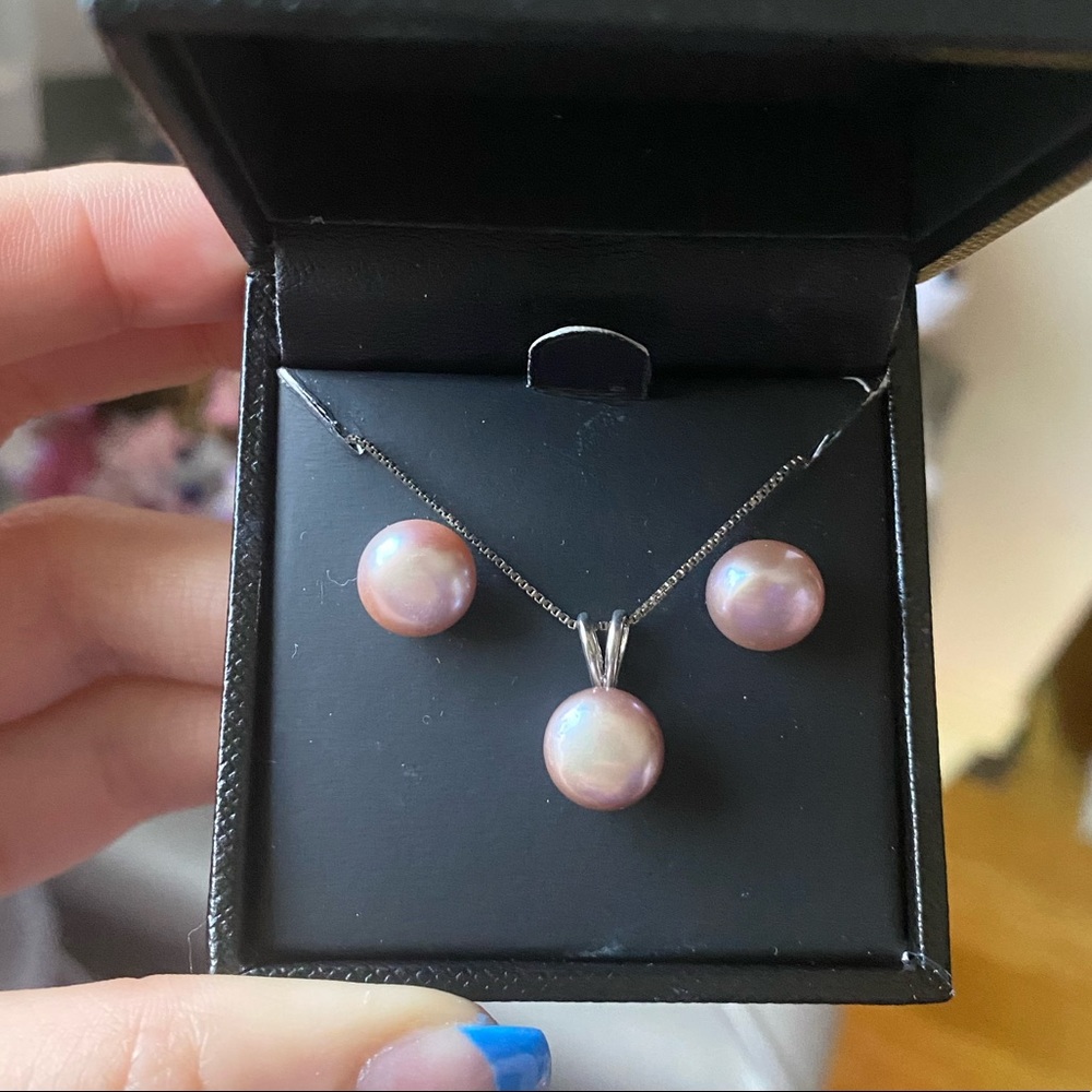 Pearl Earrings and Necklace Set